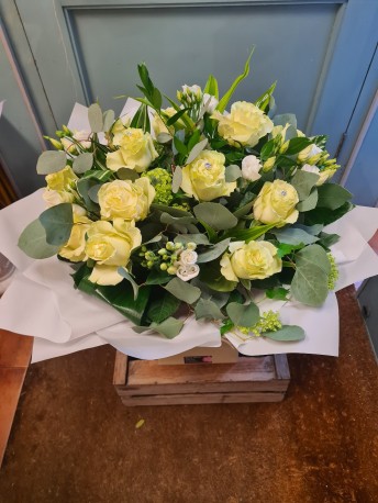 Luxury Rose & Lisianthus